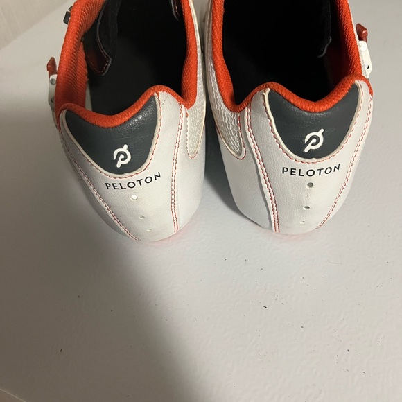 Size 13 / 47 peloton shoes - Picture 4 of 4
